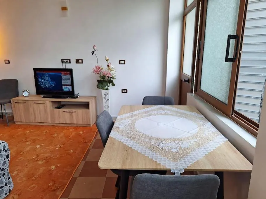 Flower House Shkodra Appartement
